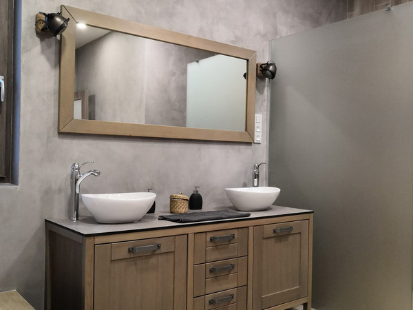 Realizace betonové stěrky - Villidecor.cz